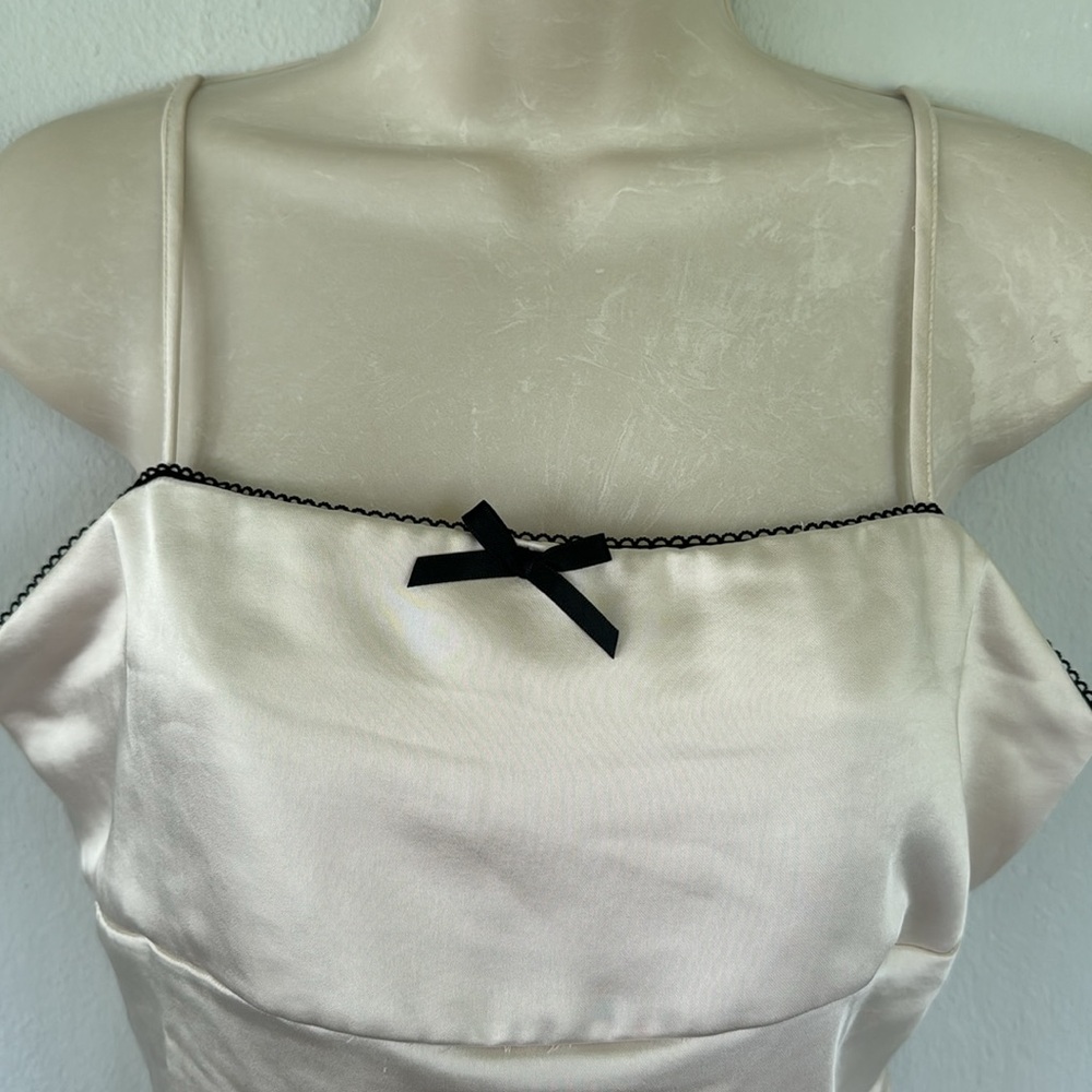 PacSun Beverly and Beck cream nude satin lace trim camisole top size medium - Picture 6 of 13